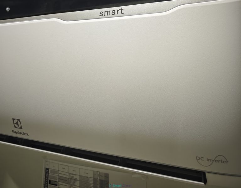 Aer conditionat Electrolux Smart Super DC EACS/I-18HEJ/N8 EEC ID999MARKET_59611231 foto